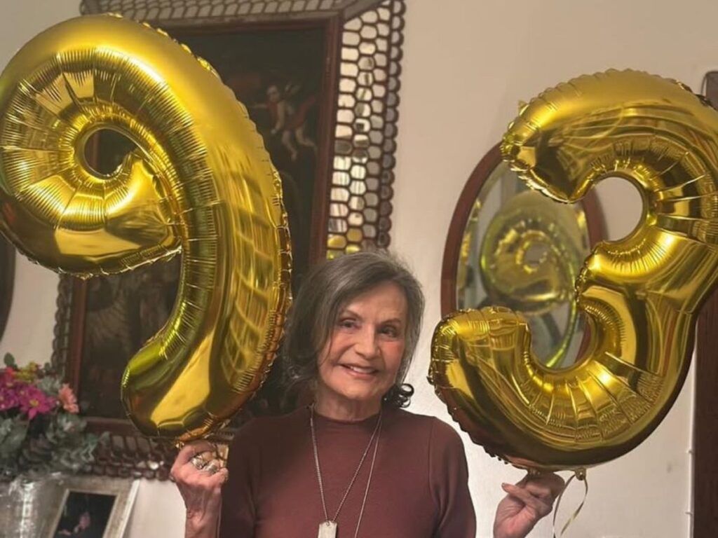rosamaria-murtinho-celebra-93-anos-de-vida.jpg